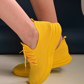 Яскраві якісні текстильні кросівки ,якість супер